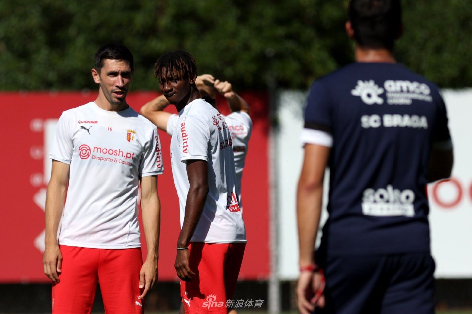 据医疗专家 据医疗专家