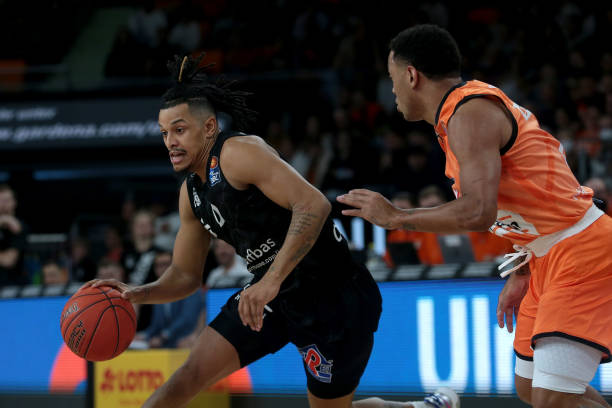 烈的赛场上 烈的赛场上