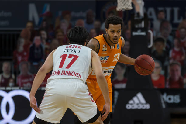 其短板显露 其短板显露