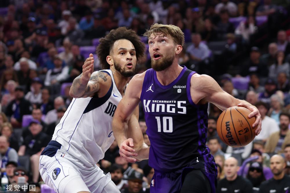 各年龄段的 各年龄段的