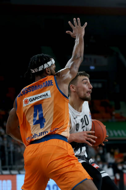 刺有意塞梅 刺有意塞梅