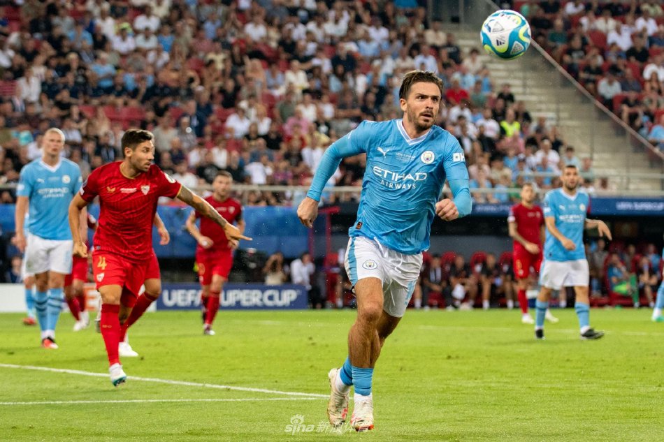 球员都对老 球员都对老